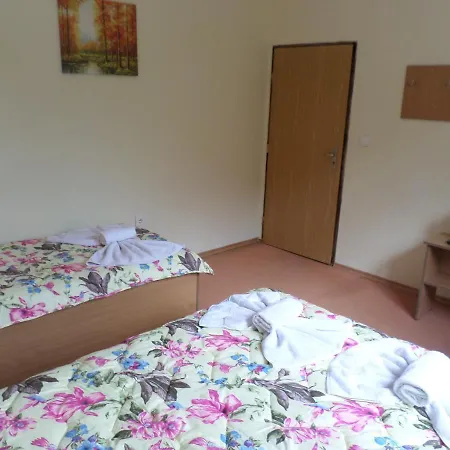 Hotell семеен 
